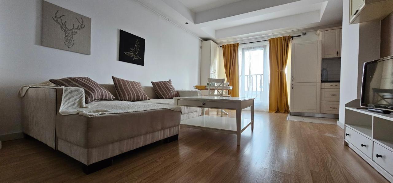 Homey 2 Cosmopolis Stefanestii de Jos Экстерьер фото