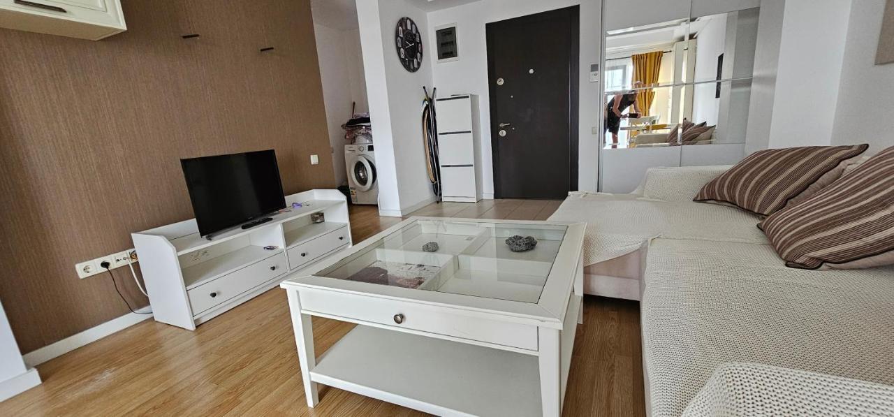 Homey 2 Cosmopolis Stefanestii de Jos Экстерьер фото